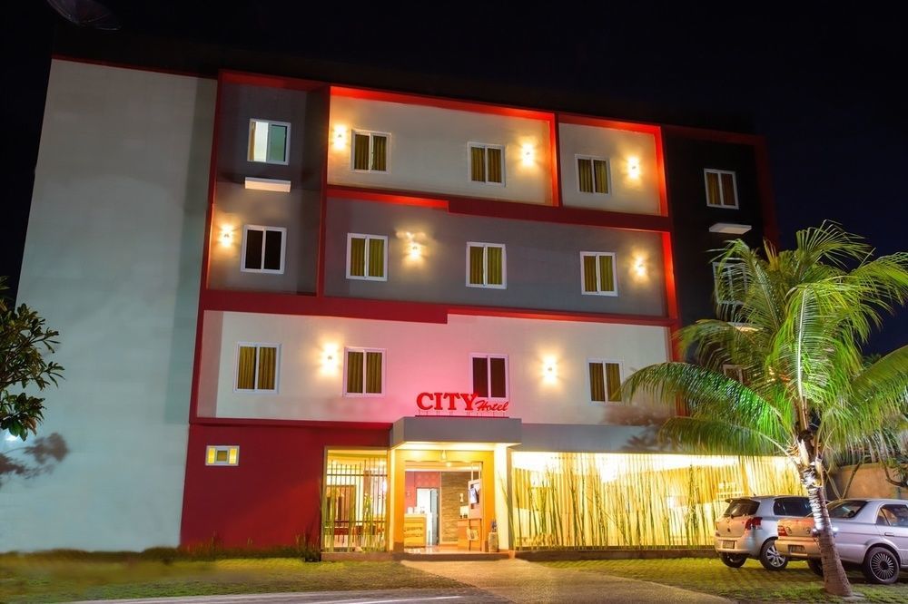 City Hotel Матарам Экстерьер фото